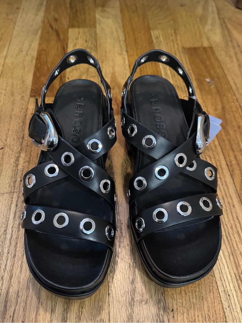 NWOT - Size 8.5 Aerosoles Cleveland Style Black Grommet Strappy Sandals